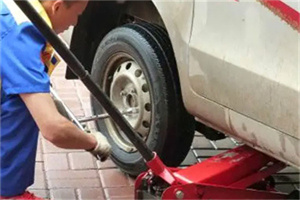 白山附近拖车24小时服务热线电话